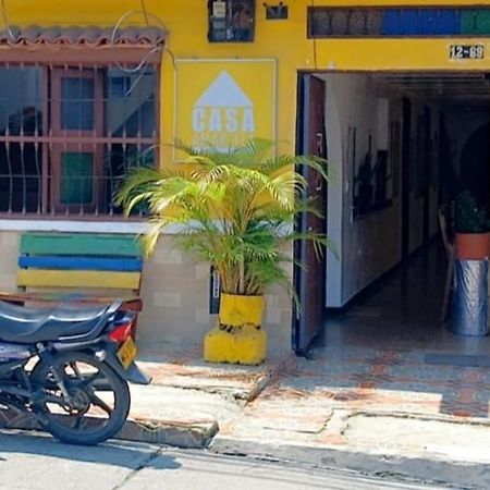 Casa Amarilla Hostel - Cali Exteriör bild