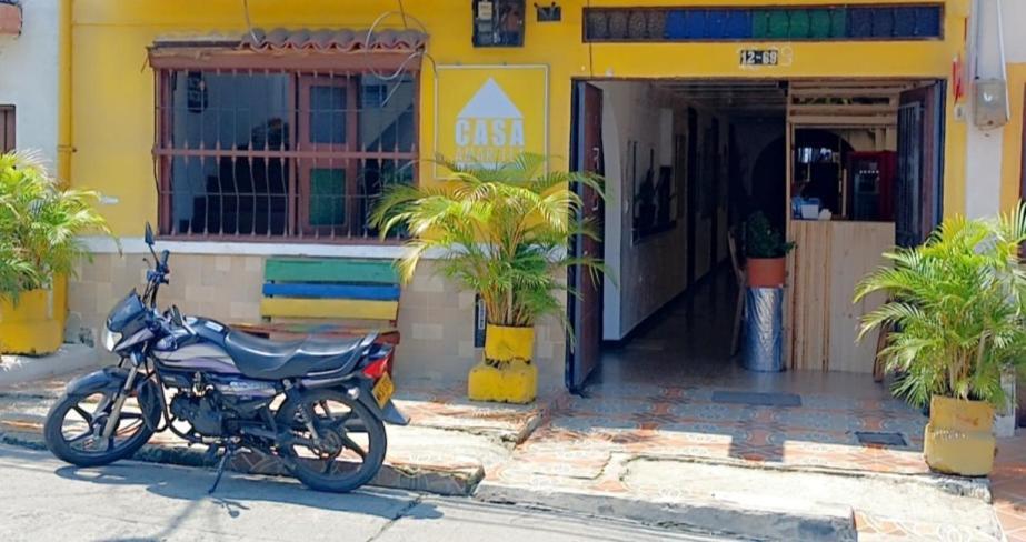 Casa Amarilla Hostel - Cali Exteriör bild